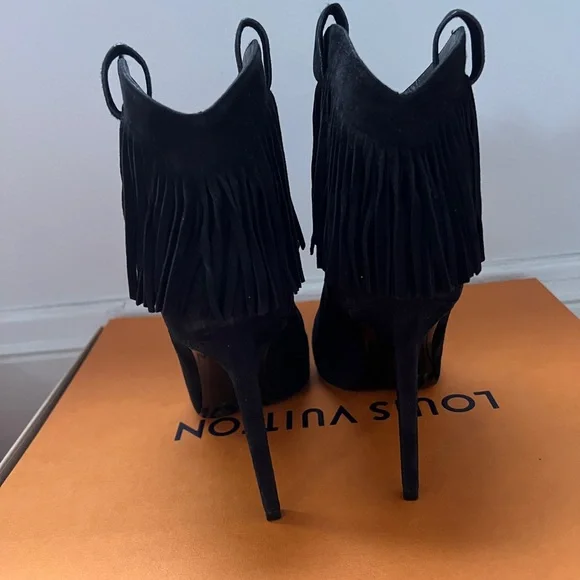 Saint Laurent Suede Fringe Boots - Picture 5 of 12